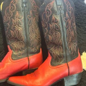 Ariat red and Black leather Cowboy Boots